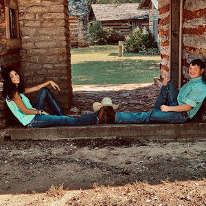 Meet your Posher, Carolyn